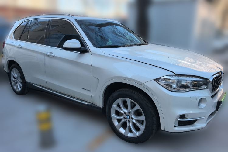 Used BMW X5 2018 xDrive28i
