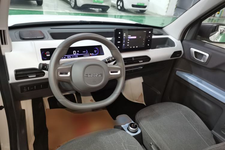 Used Geely Galaxy Panda 2024 Panda Mini 200km Endurance Bear