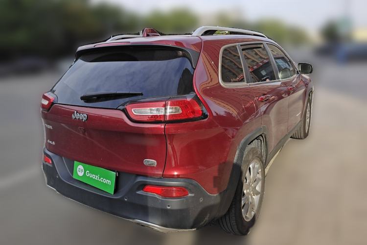 Used Jeep Cherokee 2016 2.4L All-in-One Edition Rear Right 45 Deg