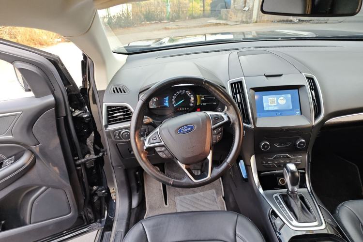 Used Ford Edge 2018 EcoBoost 245 Two-Wheel-Drive Titanium 7-Seater China V Standard