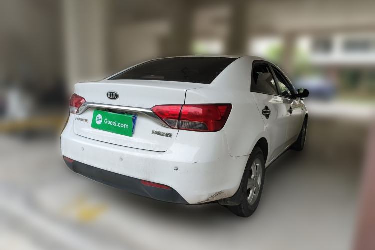 Used Kia Forte 2014 1.6L MT GL Rear Right 45 Deg