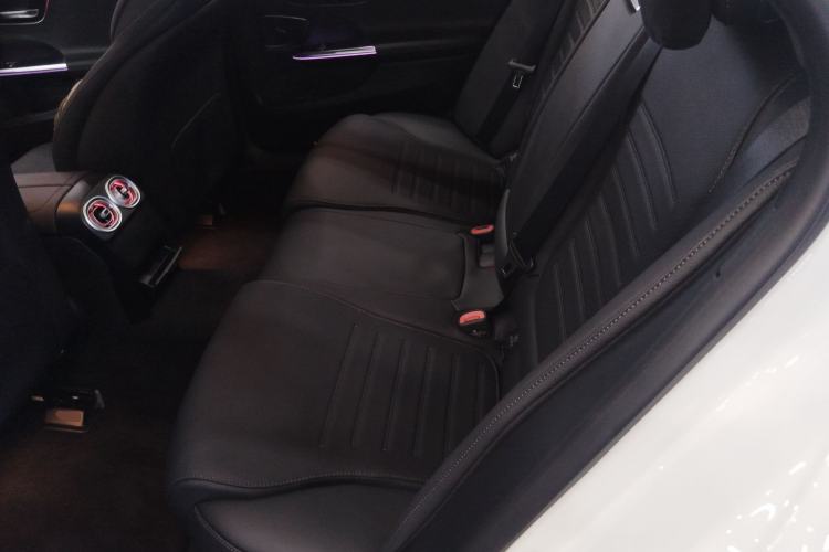 Used Mercedes-Benz C-Class New Energy 2025 C 350 eL Left Rear Seat