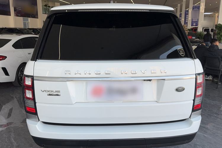 Used Land Rover Range 2017 3.0 SC V6 Vogue Exterior 4