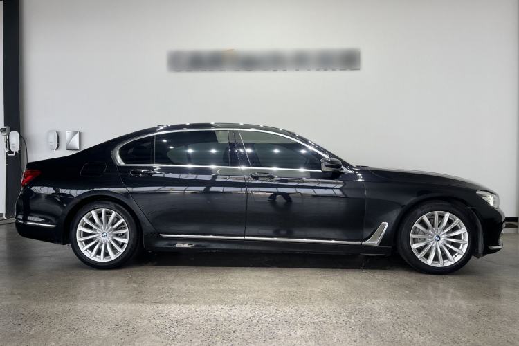 Used BMW 7 Series 2018 730Li Leading Model Excellence Package
