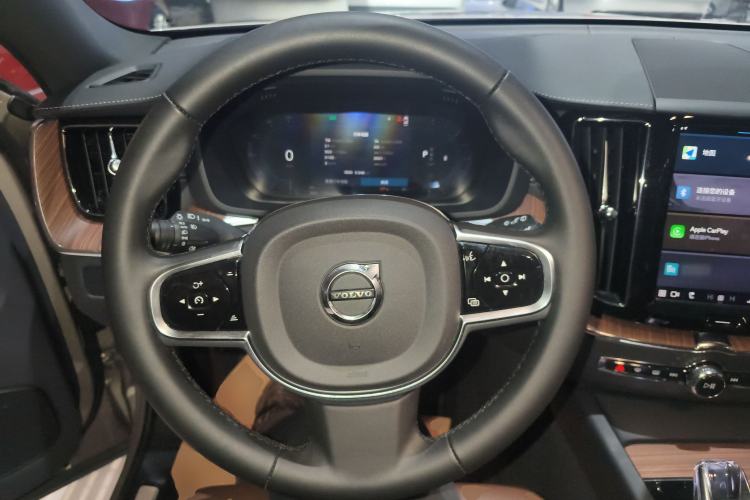 Used Volvo XC60 2025 B5 Four-Wheel Drive Smart & Advanced Luxury Edition