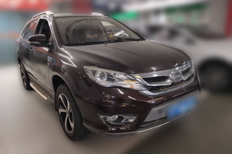 Used BYD S7 2015 2.0T Upgraded Automatic Luxury Version Exterior 1