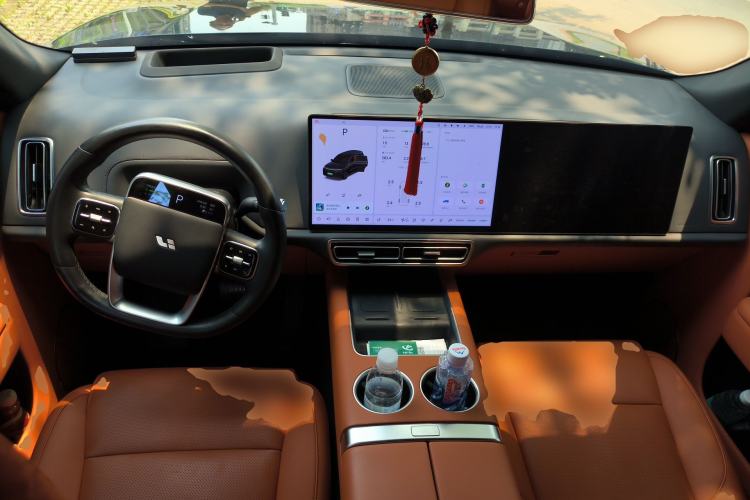 Used Li Auto L9 2024 Ultra Model Center Console