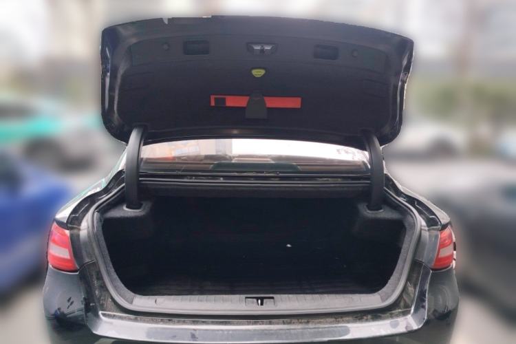 Used Geely Auto Emgrand GT 2015 1.8T Flagship Model
