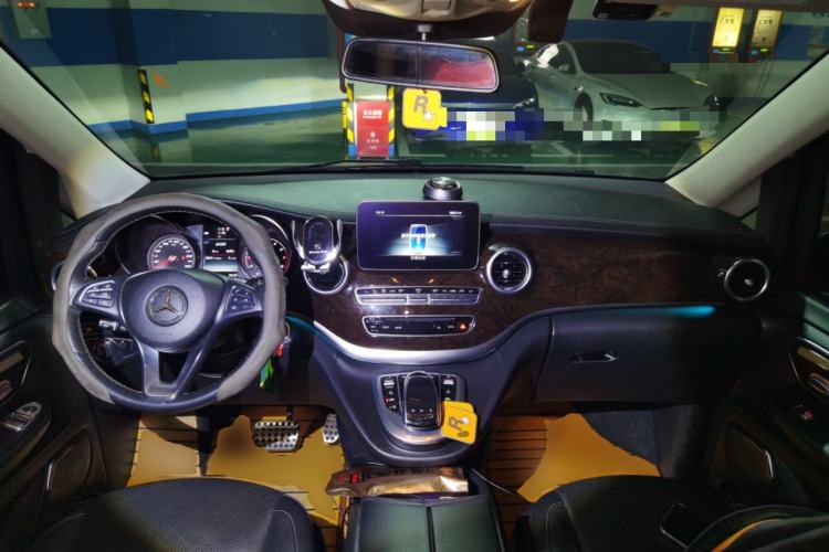 Used Mercedes-Benz V-Class 2017 V 260 Prestige Edition
