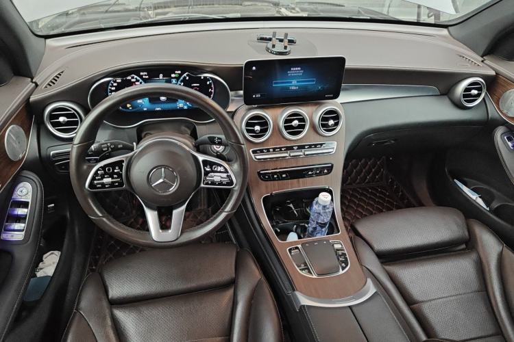 Used Mercedes-Benz GLC 2020 GLC 300 L 4MATIC Luxury Model