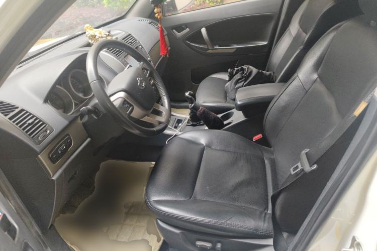 Used Geely Auto GX7 2014 2.0L Manual Luxury Version
