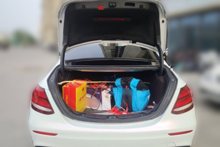 Used Mercedes-Benz E-Class 2016 E 200 L Sport Edition Trunk