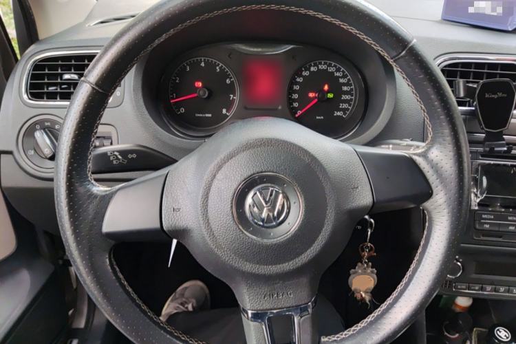 Used Volkswagen Polo 2012 1.6L Cross Polo Automatic Transmission
