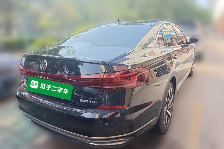 Used Volkswagen Passat 2022 330TSI Starry Luxury Edition
