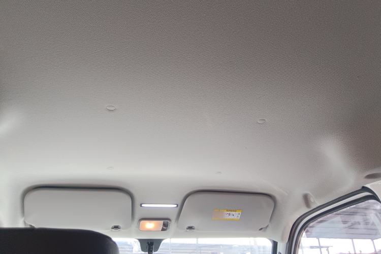 Used Wuling Zhiguang New Energy 2025 Model 305km Ambitious Edition