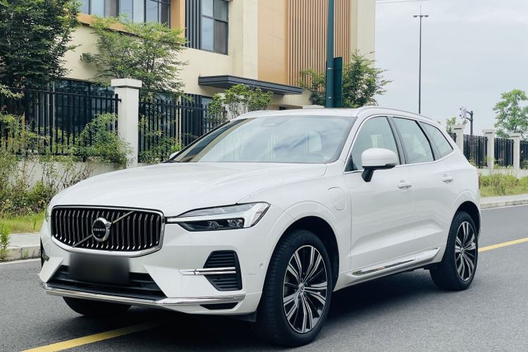 Used Volvo XC60 New Energy 2022 T8 Plug-in Hybrid All-Wheel Drive Smart Luxury Edition