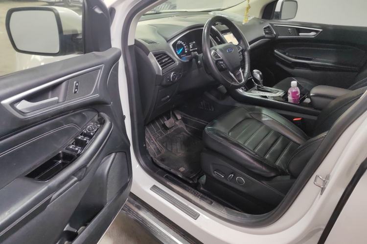 Used Ford Edge 2018 EcoBoost 245 Two-Wheel-Drive Titanium 7-Seater China V Standard
