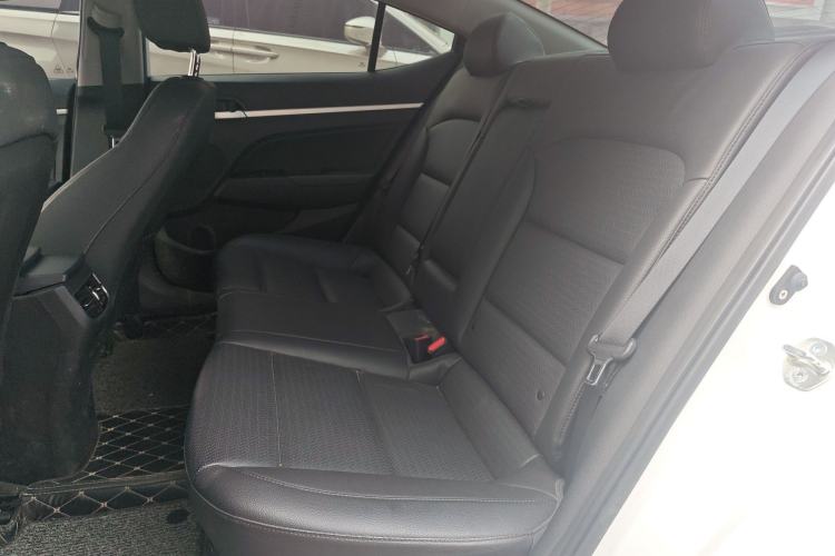 Used Hyundai Elantra (6th Generation / Lingdong) 2016 1.6L Automatic ZhiXuan · Luxury Version