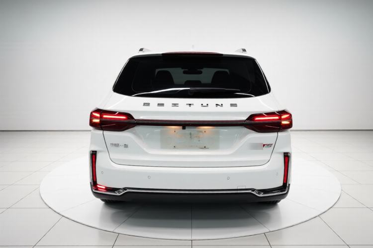 Used Bestune T33 2019 1.6L Automatic Connected Smart Cool Version China V Emission Standard