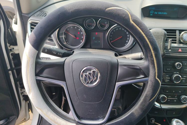 Used Buick Encore 2015 1.4T Automatic Two-Wheel Drive Urban Elite Version