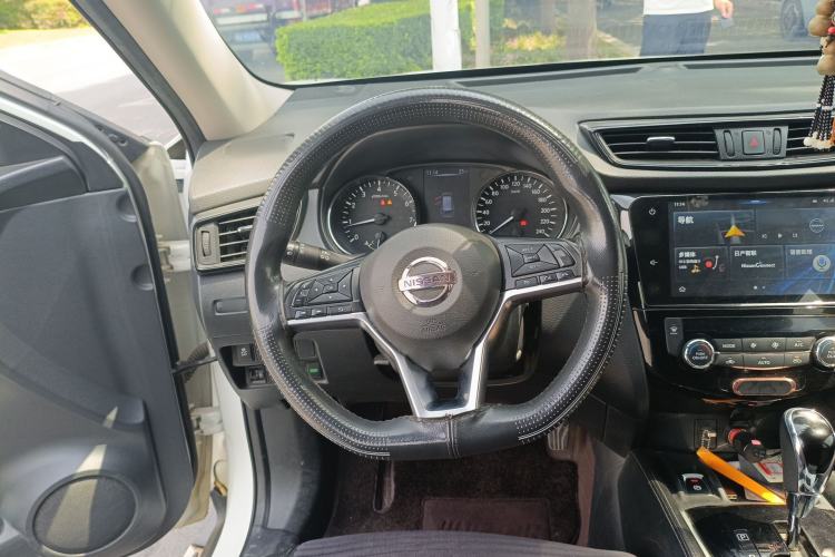 Used Nissan X-Trail 2019 2.0L CVT Smart Connect Comfort Edition 2WD