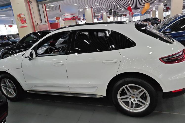 Used Porsche Macan 2014 Macan 2.0T