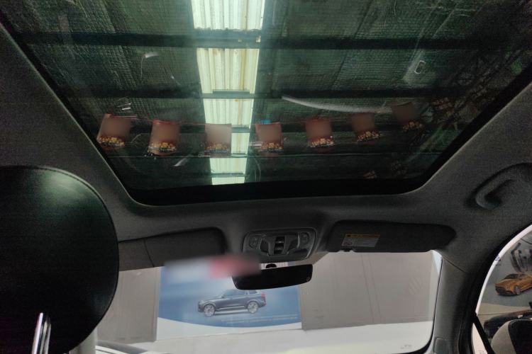 Used Roewe RX5 MAX 2019 300TGI Automatic 4G Connect Luxury Edition Headliner