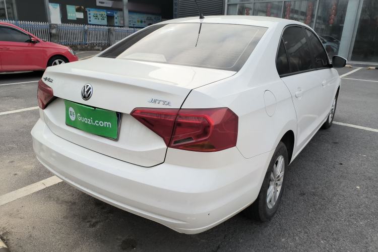 Used Volkswagen Jetta 2017 1.4L Manual Fashion Edition