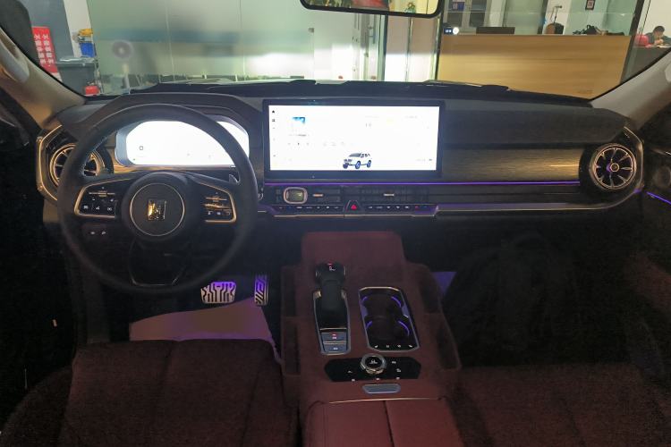 Used Tank 400 New Energy 2024 Hi4-T City Edition Center Console