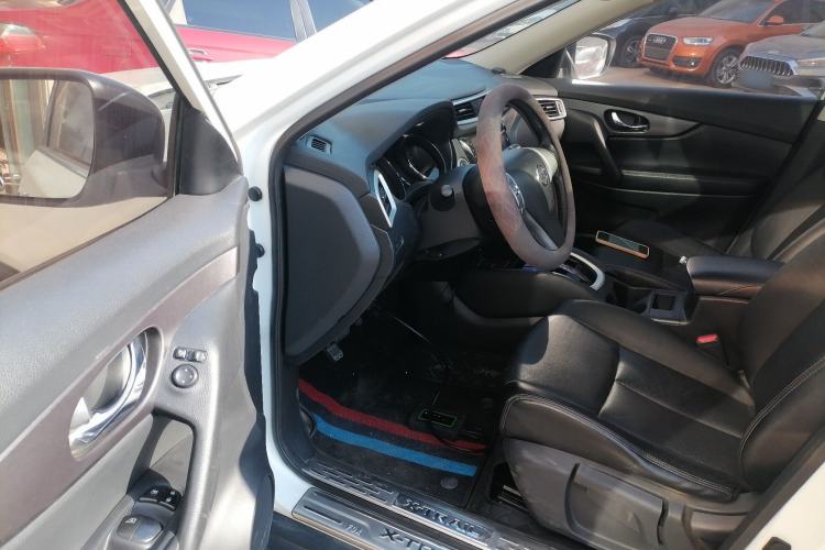 Used Nissan X-Trail 2014 2.0L CVT Comfort Edition 2WD
