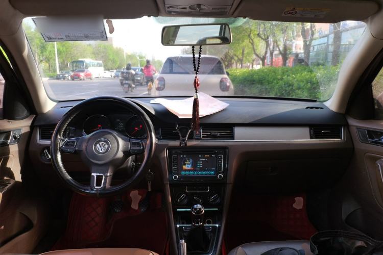 Used Volkswagen Bora 2015 Zhuihui Edition 1.6L Manual Comfort Model