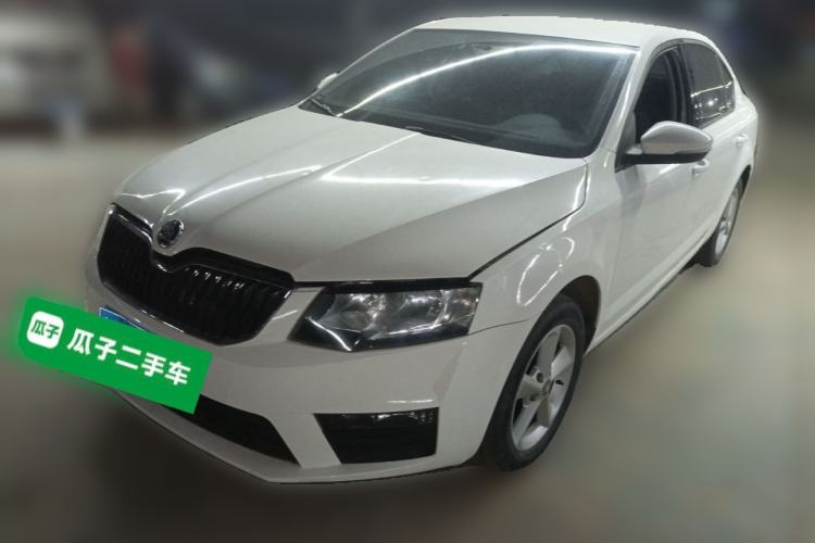 Used Skoda Octavia 2017 1.6L Manual Front-Wheel-Drive Version