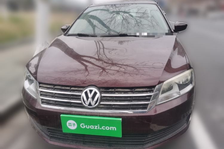 Used Volkswagen Lavida 2013 1.6L Manual Fashion Edition Front