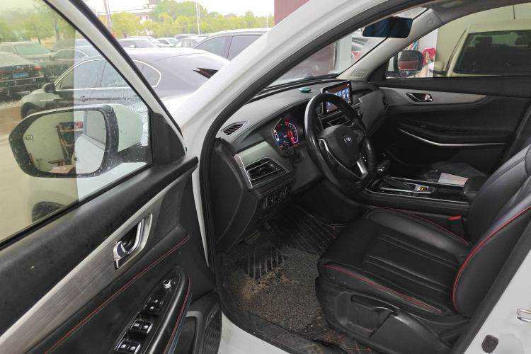 Used CHANGAN CS75 2018 280T Automatic Smart Edition China V Standard