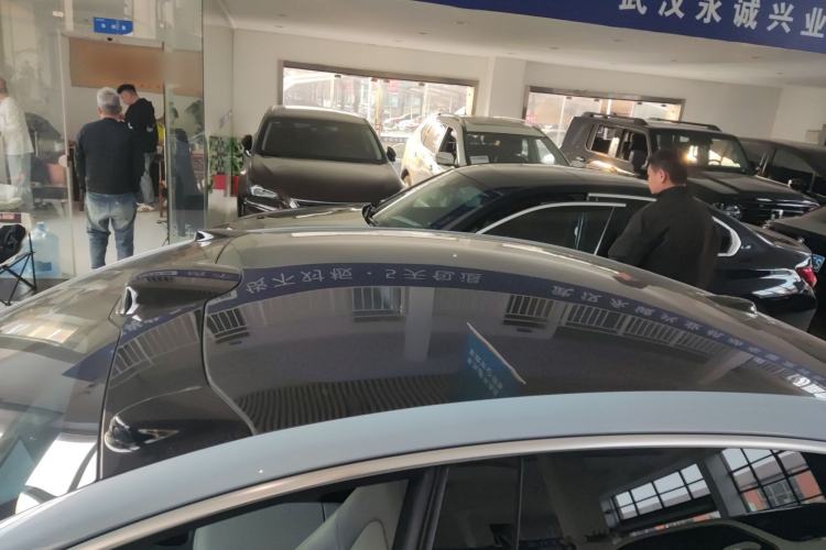 Used Nio ET5 2022 75 kWh Roof