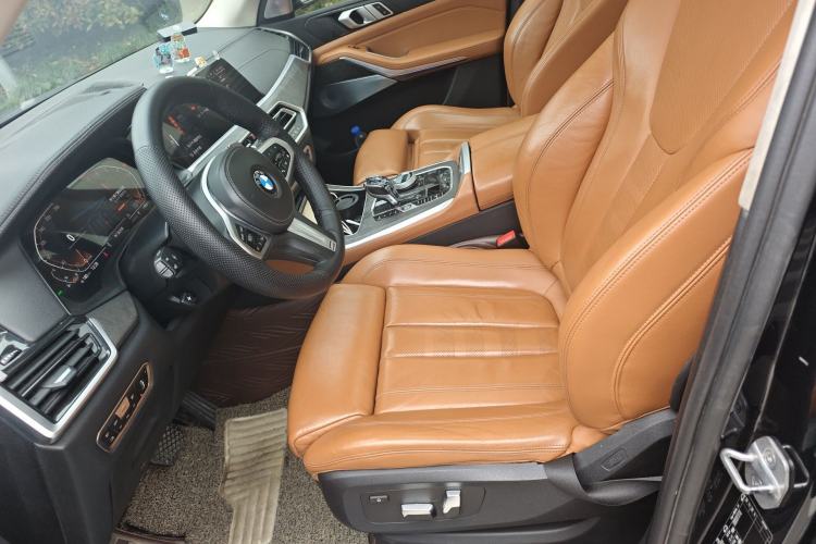 Used BMW X5 2019 xDrive40i M Sport Package Left Front Seat