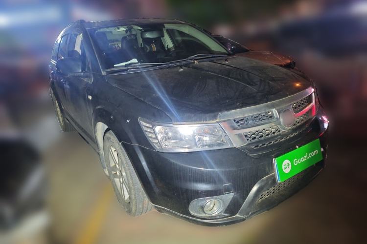 Used Fiat Freemont 2012 2.4L Luxury Edition
