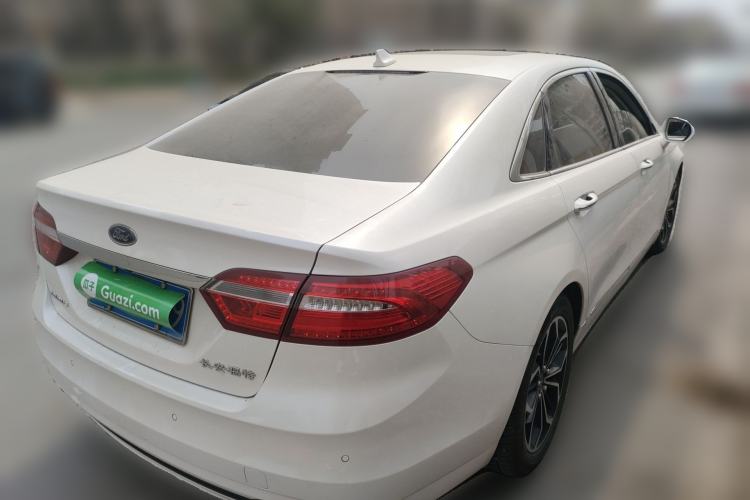 Used Ford Taurus 2017 EcoBoost 245 Luxury Model
