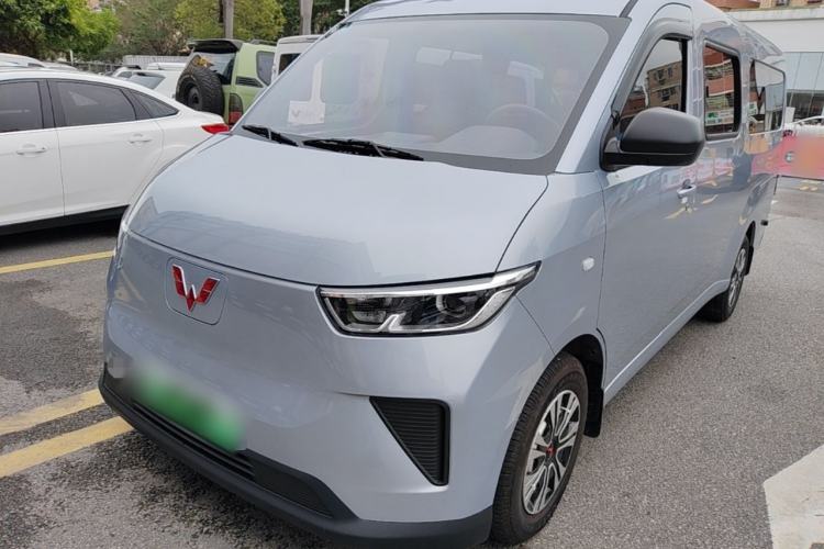 Used Wuling Yangguang 2025 Model 400km Bus Edition—Comfort Edition