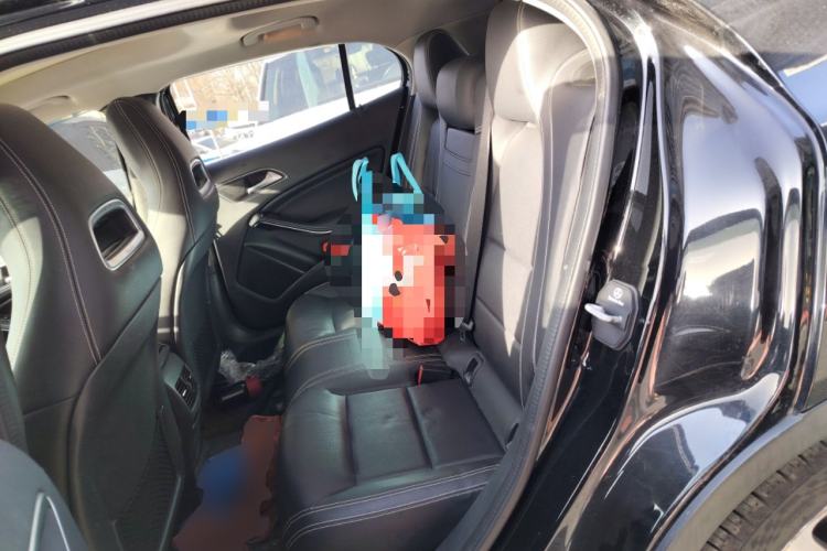 Used Mercedes-Benz GLA 2015 GLA 220 4MATIC Luxury Model
