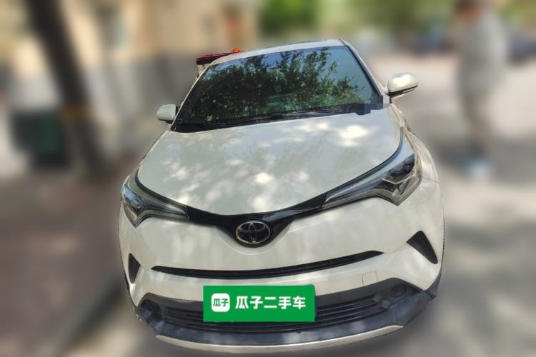 Used Toyota IZOA 2020 2.0L Yichi Version
