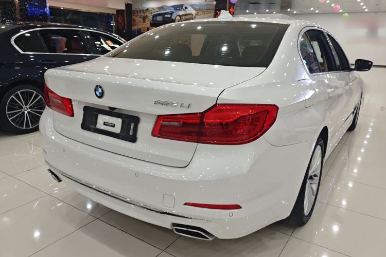 Used BMW 5 Series 2020 525Li Luxury Package