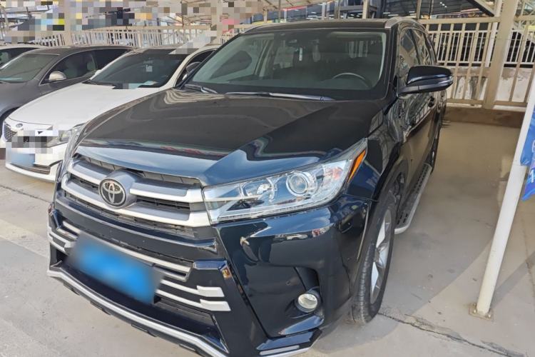 Used Toyota Highlander 2018 2.0T Four-Wheel Drive Luxury Edition 7 Seats China V Emission Standard