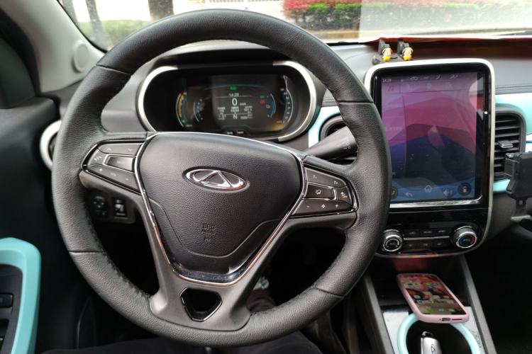 Used Chery QQ Little Ant 2021 150 000 Yuan Ant Fan Edition Ant Cool Version Lithium Iron Phosphate Center Console