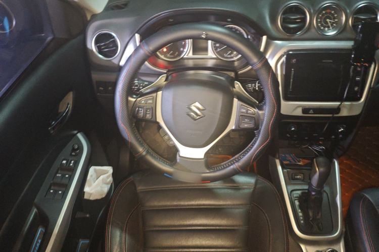 Used Suzuki Vitara 2016 1.4T Automatic 4x4 Flagship Model Steering Wheel
