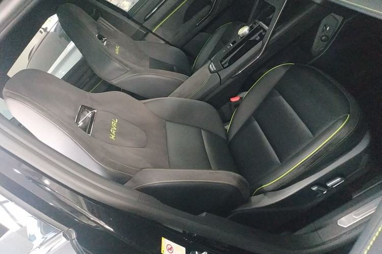 Used Haval H6S 2022 2.0T Two-Wheel Drive ZhiRun Version
