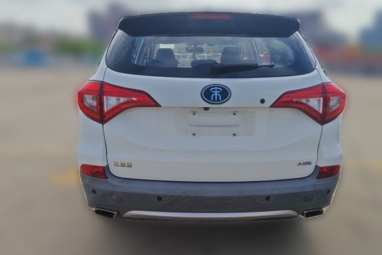 Used BYD Song New Energy 2017 Song DM 1.5TID All-Wheel Drive Luxury Model
