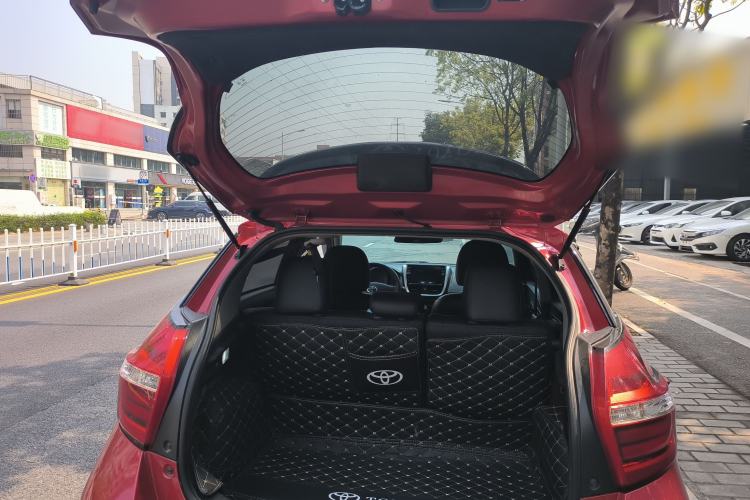 Used Toyota YARiS L Zhi Xuan 2019 1.5E CVT Dynamic Edition China VI compliant