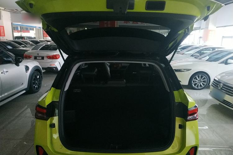 Used Wuling Alvez 2022 1.5T CVT Trendy & Cool Edition
