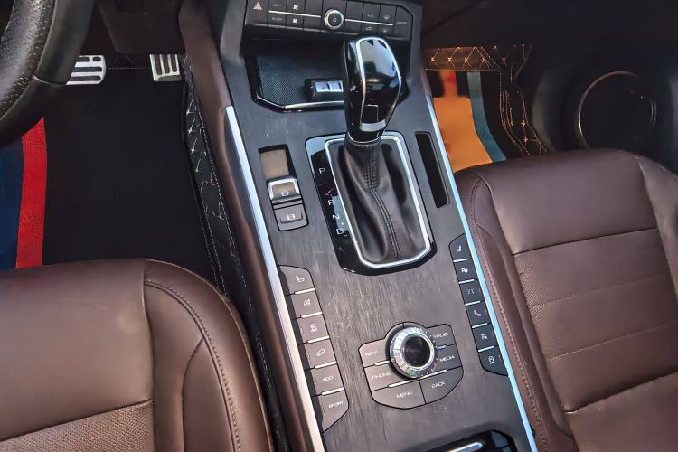 Used Wey VV5 2017 2.0T Flagship Edition
